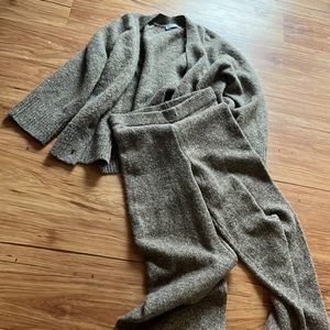 Zara Brown sweat suit